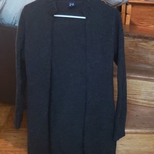 WOMENS GAP CARDIGAN!